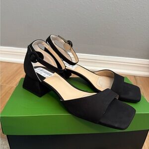 NWT Alex Marie Belami Suede Square Toe Dress Sandals